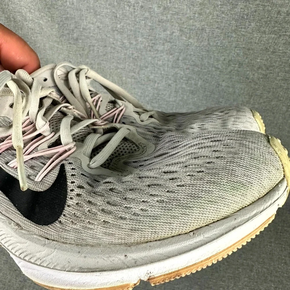 Nike Zoom Winflo‎ 5 AA7414-013 Sneakers Women's US 8.5 Vast Gray Running Shoes
